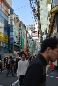 Walking through side streets in Akhihabara. I'll get better at photography soon I promised. 